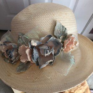 Ladies White Starw Hat With Multi Color Flowers